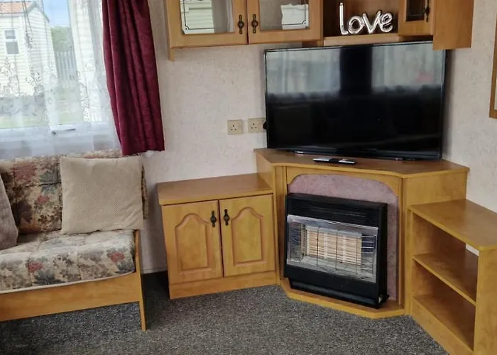 2 Bed 36 Highbury Park Skegness Ingoldmells Caravan